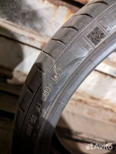 Pirelli P Zero 225/35 R20