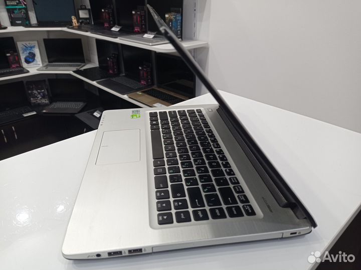Ноутбук Asus i5 Nvidia 740M
