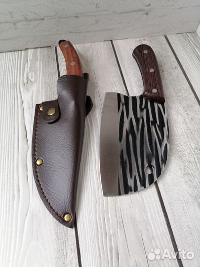 Топор и нож сербский