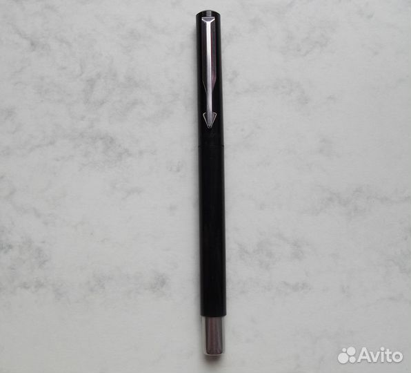 Перьевая ручка Parker Vector - Standard Black, F