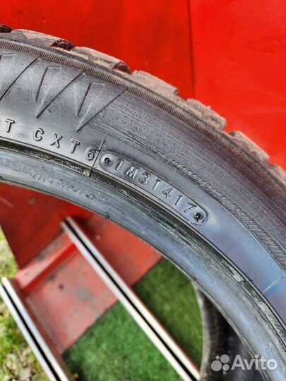 Nitto Therma Spike 295/40 R21