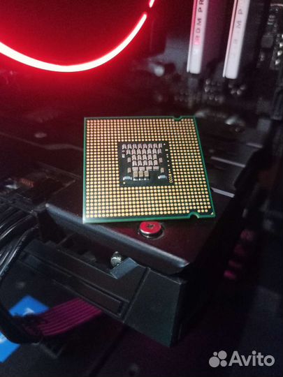 Процессор Intel Core 2 duo E4300