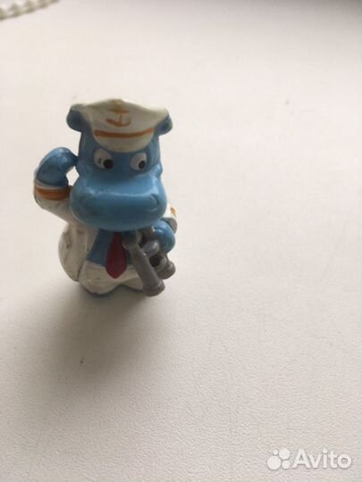 Игрушка бегемот