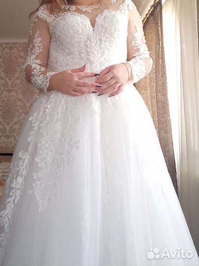 Свадебное платье