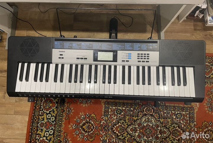 Синтезатор casio lk 136