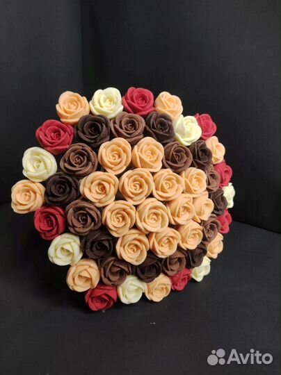 Шоколадные Розы - 51 шт в Букете