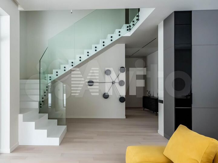 Дом 220 м² на участке 23 сот.