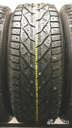 Kormoran SUV Stud 215/65 R16 102T