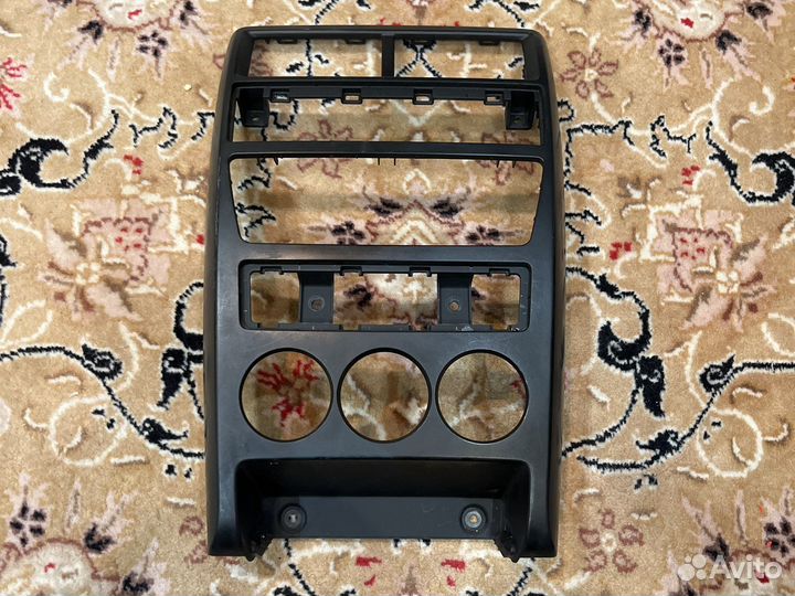 Консоль на priora 2