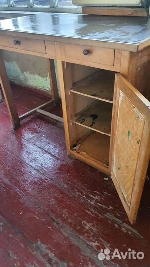 Стол дубовый