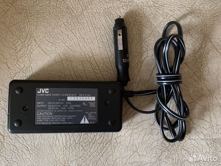 Зарядное устройство для видеокамеры Jvc