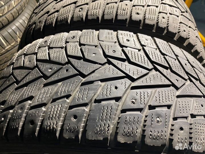 Dunlop SP Winter Ice 02 225/45 R17 94T