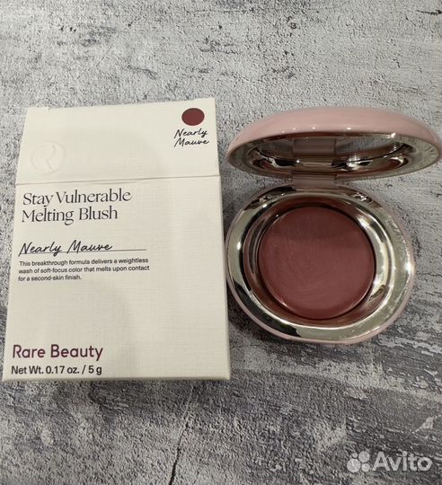 Rare Beauty румяна Stay Vulnerable Melting Blush