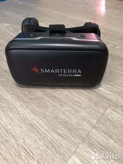 Очки виртуальной реальности для телефона