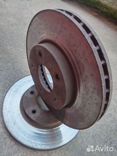 Диски тормозные передние