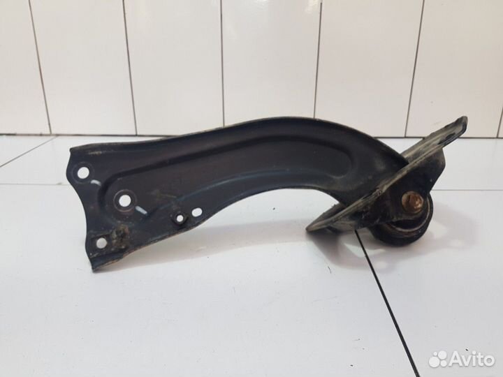 Рычаг подвески задний правый (Chery Tiggo 7 Pro)