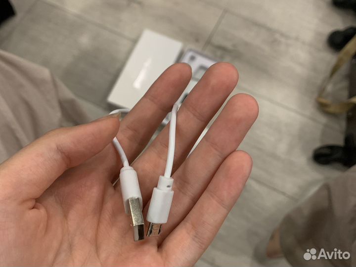 Ультразвуковой аппарат для чистки лица