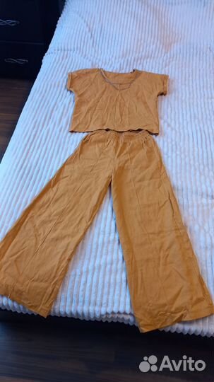 Костюм и платье