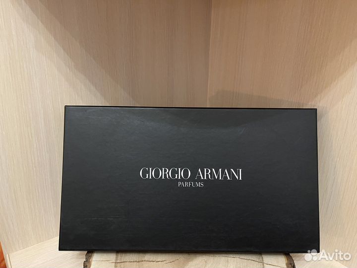 Подарочная коробка armani/versace