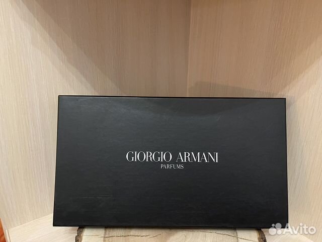 Подарочная коробка armani/versace
