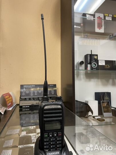 Рация kenwood TH-F9 (9ватт)