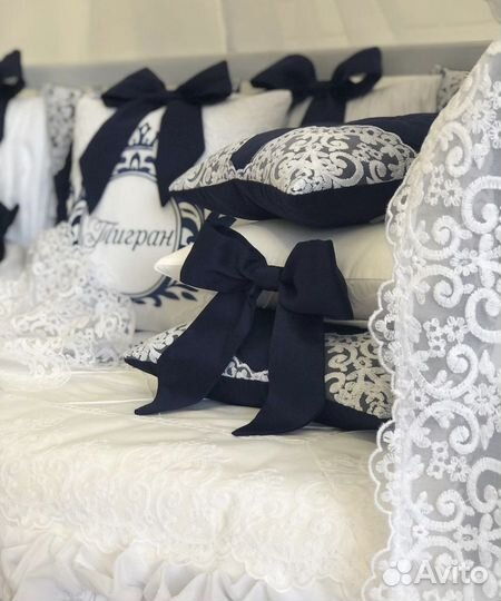 Бортики в кроватку