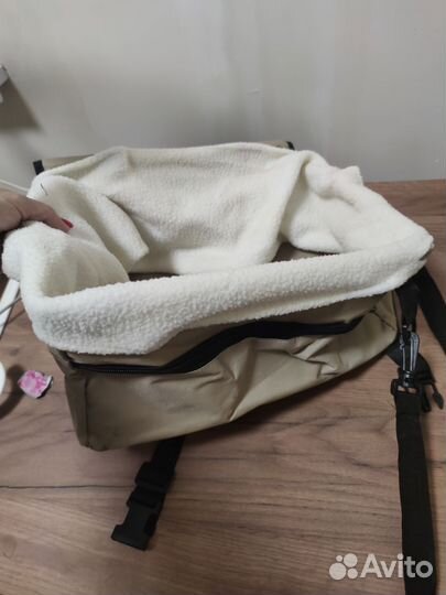 Переноска для животных в авто