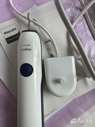 Звуковая щетка Philips Sonicare CleanCare+