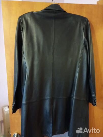 Кожаный плащ