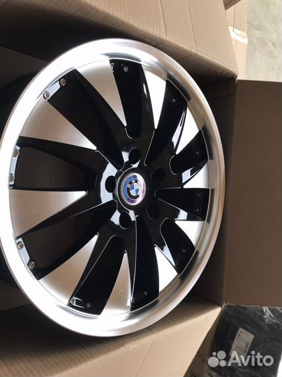 Диски Бмв R18 Новые с Шинами
