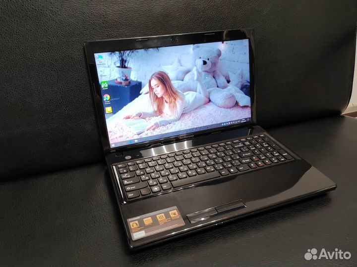 Ноутбук Lenovo i3 / озу 8Gb /SSD 256GB