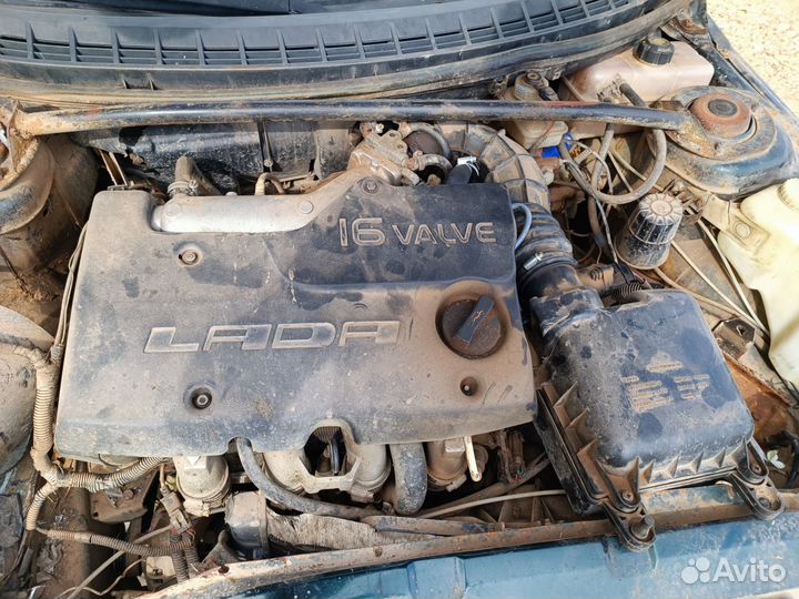 ВАЗ 2110 1.5 МТ, 2001, битый, 250 000 км