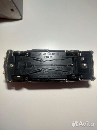 Коллекционная модель чайка газ-13 СССР