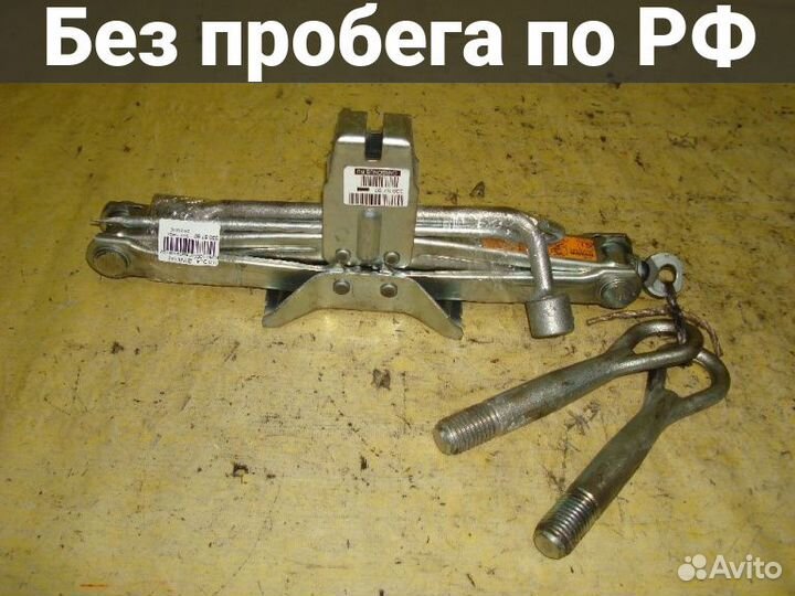 Домкрат Nissan Dualis KJ10