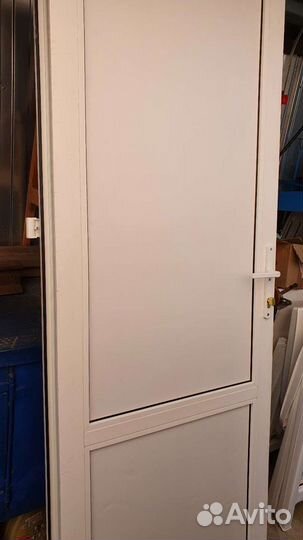 Дверь пластиковая пвх входная бу