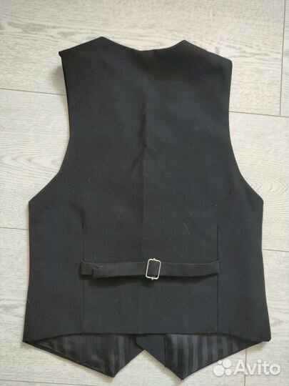 Жилет школьный