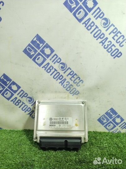 Блок управления двигателем (эбу) Audi A6 седан 2.8