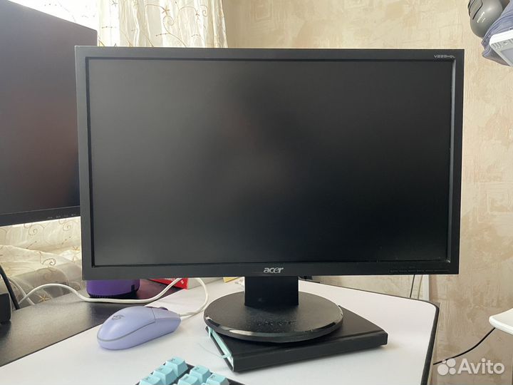 Монитор Acer 22 дюйма