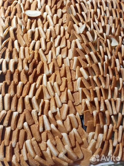 Хлеб сушёный на корм животным