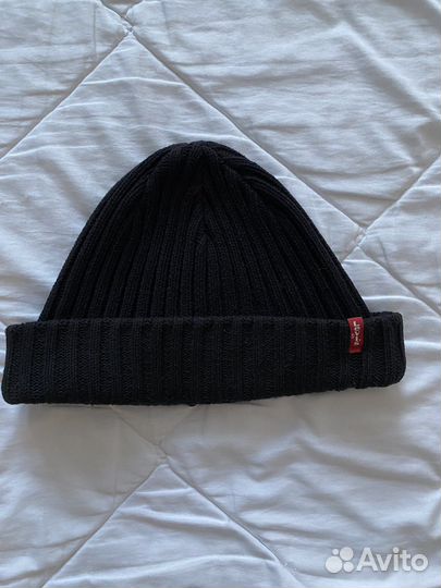 Мужска шапка Levis