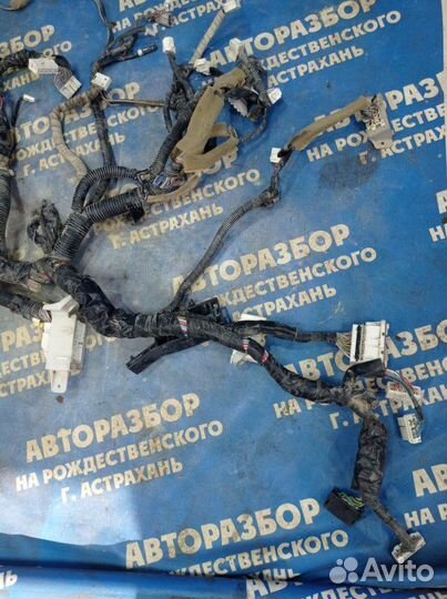 Проводка под торпеду Infiniti Fx35 кроссовер 2004