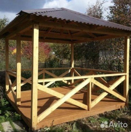 Беседка деревянная