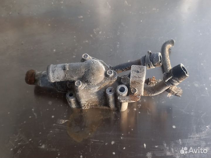 Корпус термостата на мотор qg16