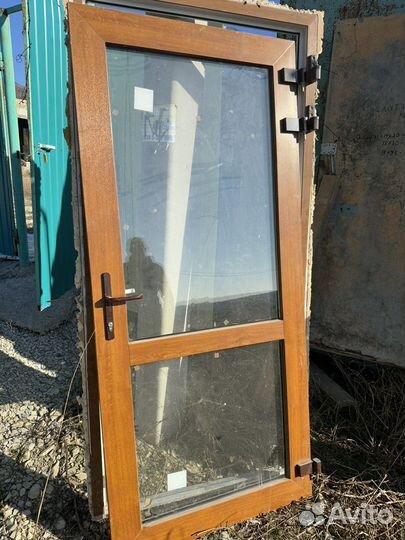 Двери пластиковые со стеклом окна пластиковые