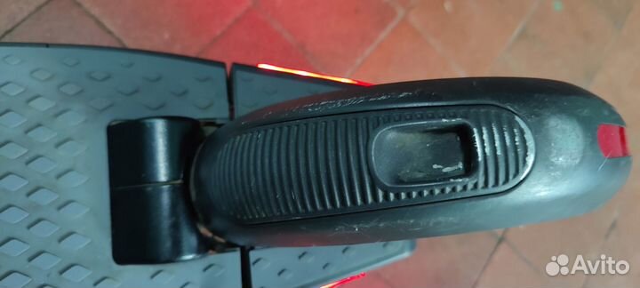 Электросамокат Ninebot KickScooter ES2