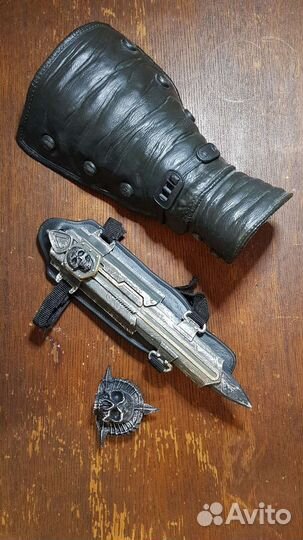 Скрытые клинки Assassin's Creed