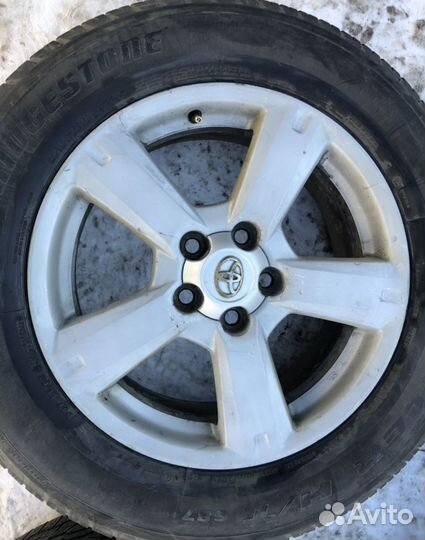 Toyota RAV4 r17 колеса