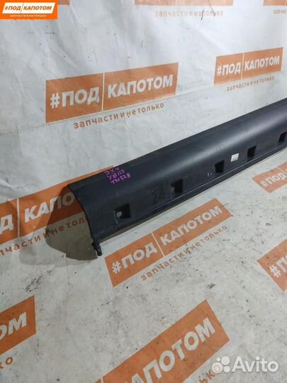 Накладка на порог левая Suzuki SX4 2009 7724180J