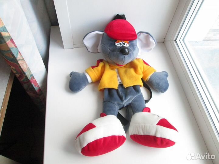 Мягкая игрушка-рюкзачок