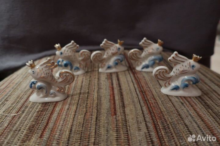 Фарфоровая статуэтка Золотая рыбка.Сысерть